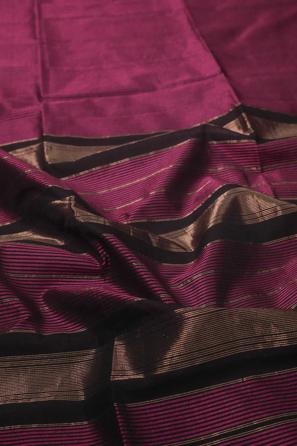 Blackish Pink Maheshwari Silk Cotton saree - Image 3
