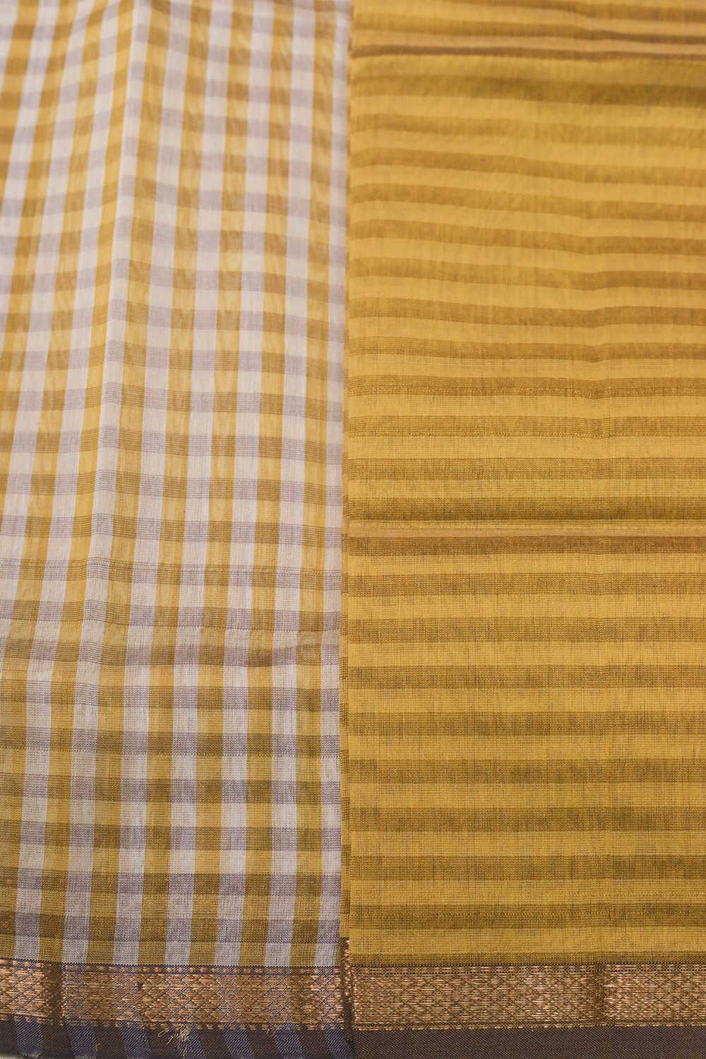 Yellow Checks Maheshwari Silk Cotton saree - Image 4