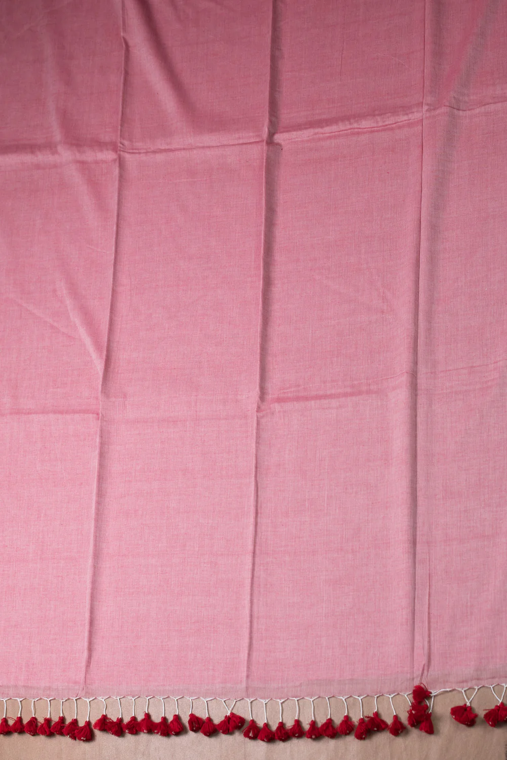 Creamy Red Handwoven Mul Cotton saree - Image 2