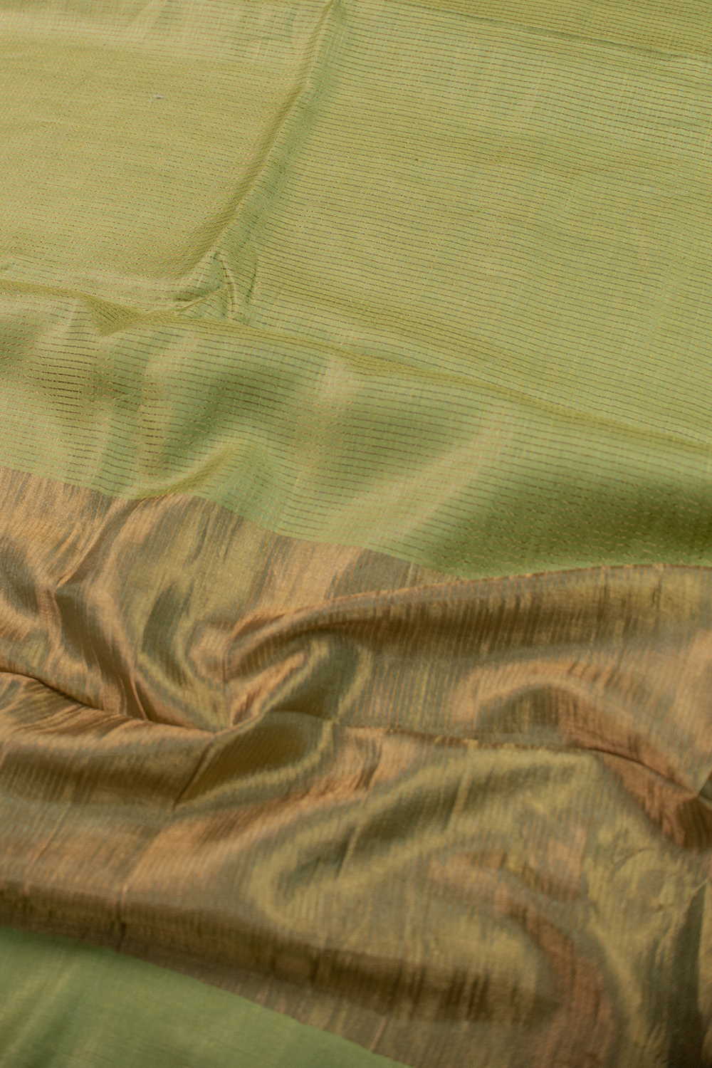 Shade of Green Tussar Silk saree - Image 3