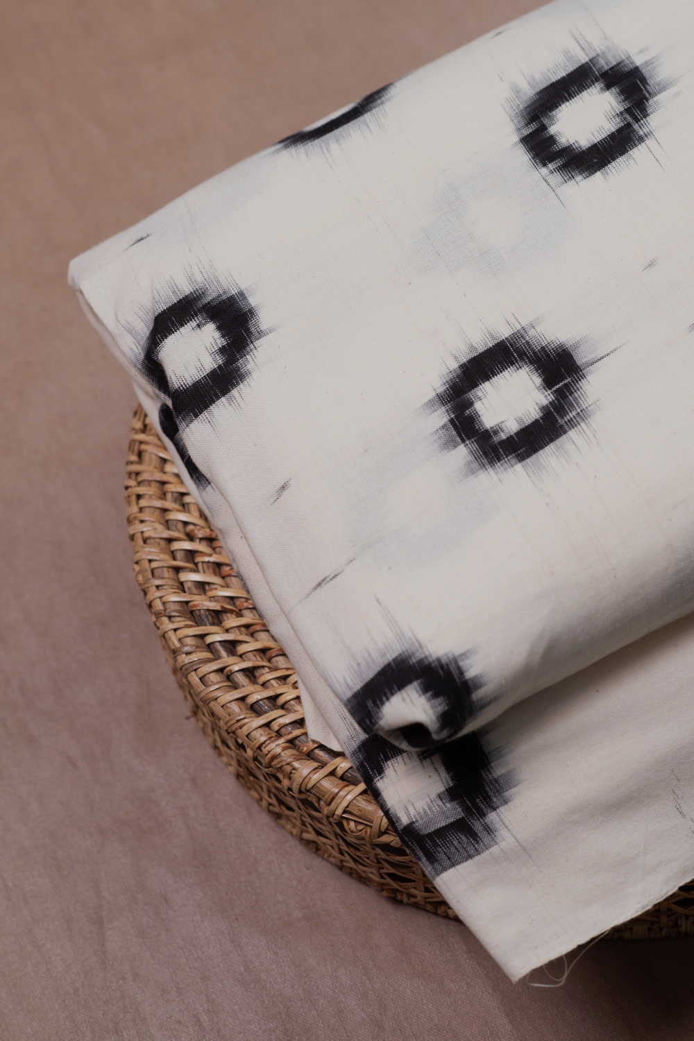 Moon Shadow - Cream Double Ikat Cotton Fabric - Image 3