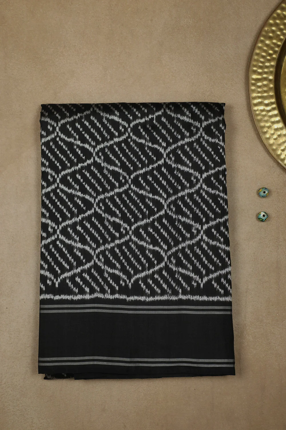 Grey Pattern on Black Ikat Silk Saree