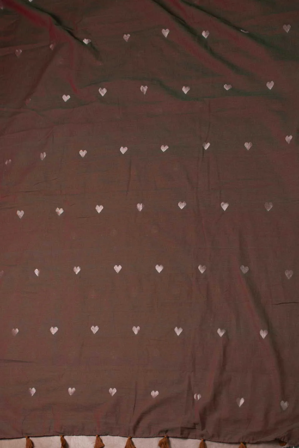 Moonlit Silver Zari Heart Jamdani Cotton Saree - Image 2