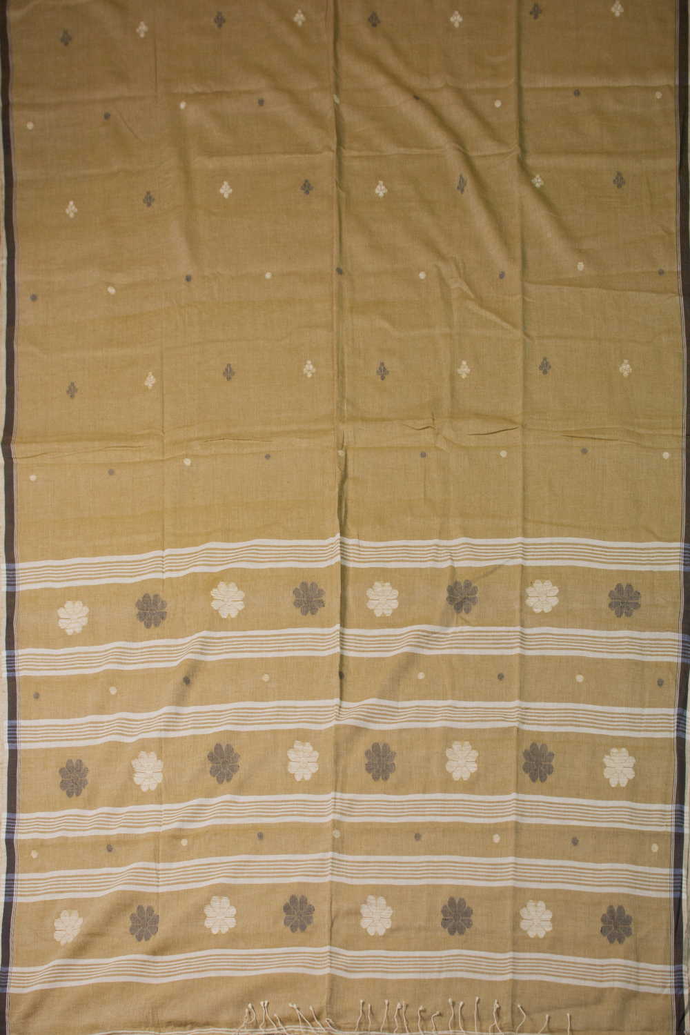 Faded Beige Jamdani Cotton saree - Image 2