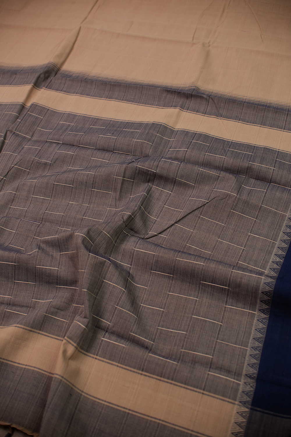 Beige Kanchipuram Cotton saree - Image 3