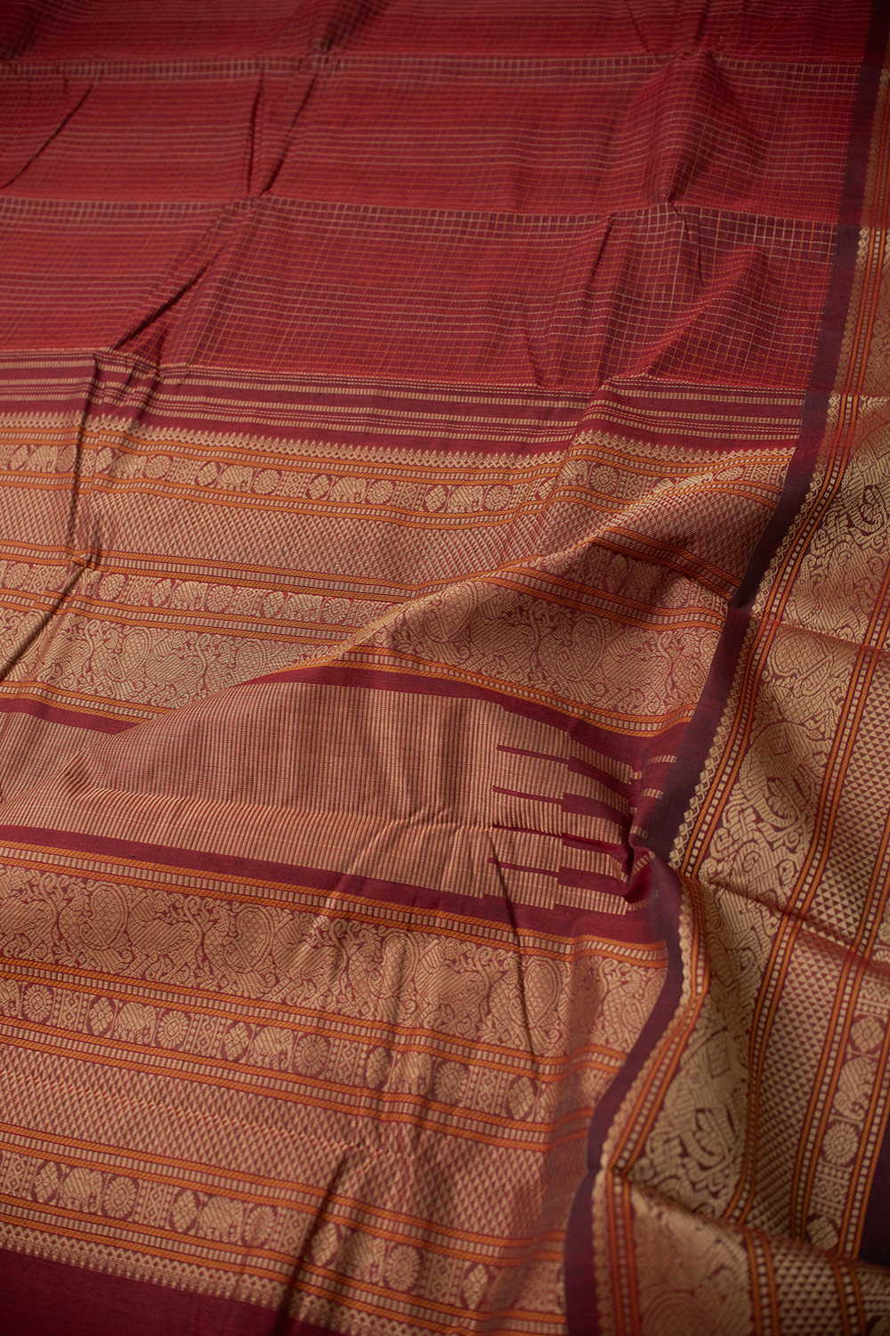 Checks with Maroon Kanchipuram Cotton saree - Image 3
