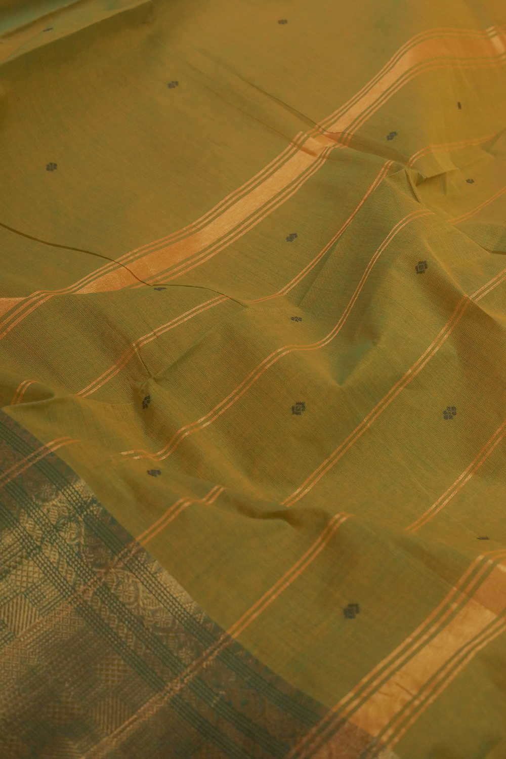 Shade of Green Kanchipuram Cotton saree - Image 3