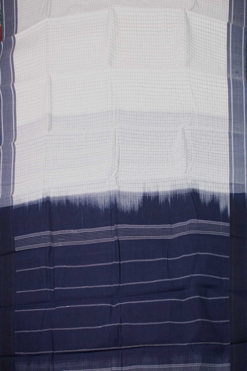 Checks with Cream Kanchipuram Cotton saree - Image 2