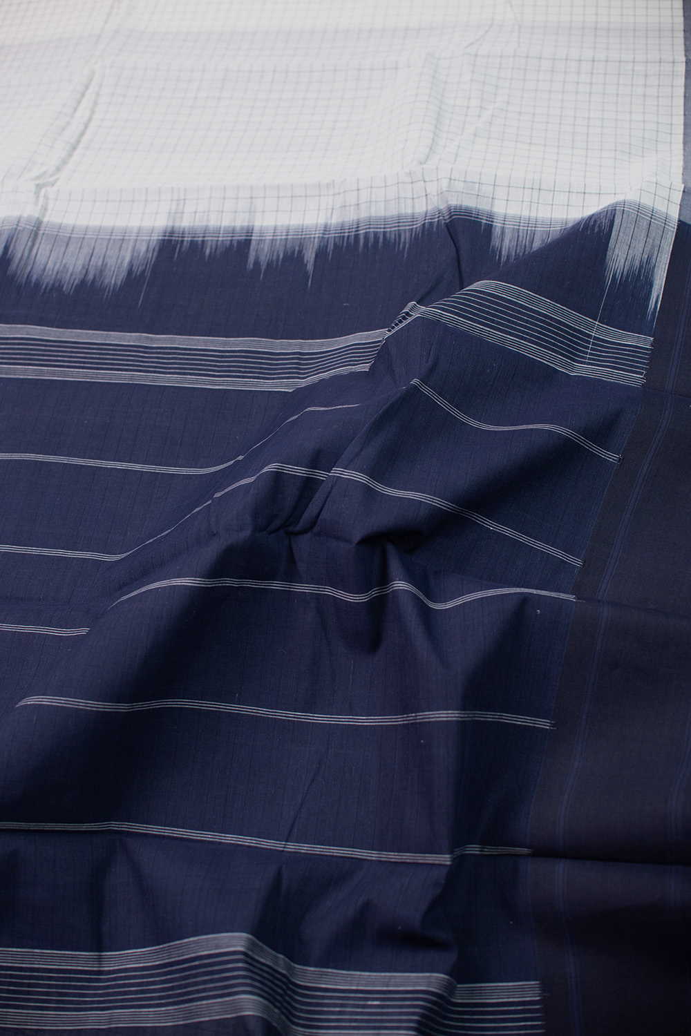 Checks with Cream Kanchipuram Cotton saree - Image 3