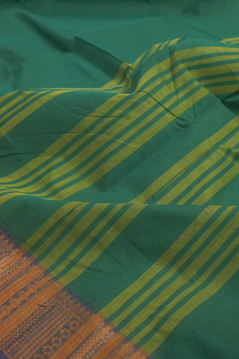 Green with Thread Border Kanchipuram Cotton saree - Image 3