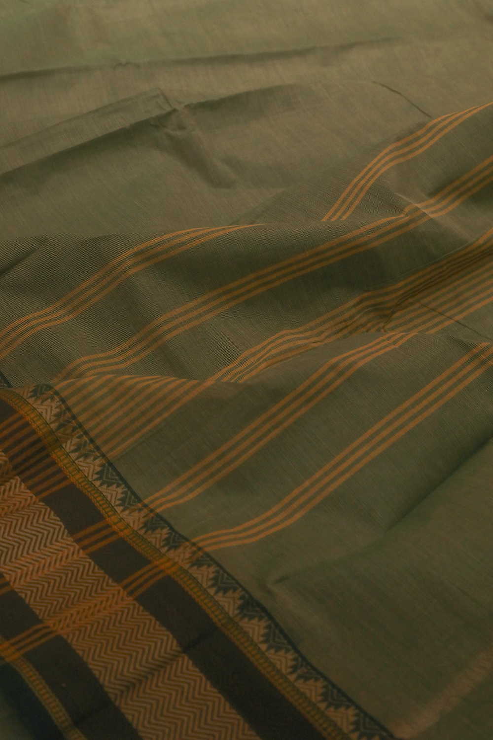 Light Green with Thread Border Kanchipuram Cotton saree - Image 3