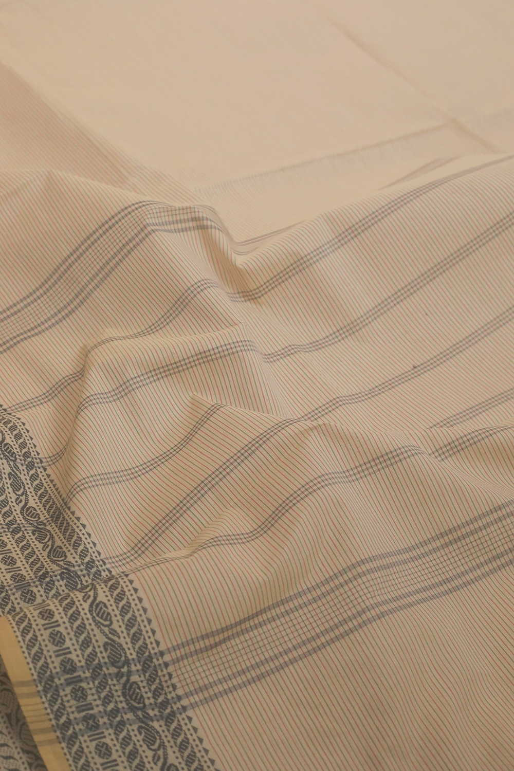 Thin Stripe Kanchipuram Cotton saree - Image 3