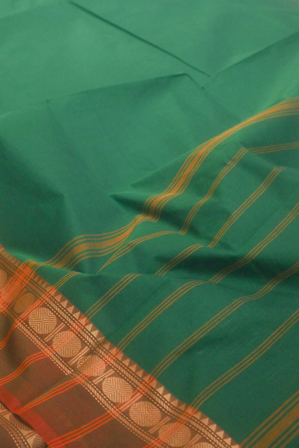 Leaf Green Kanchipuram Cotton saree - Image 2