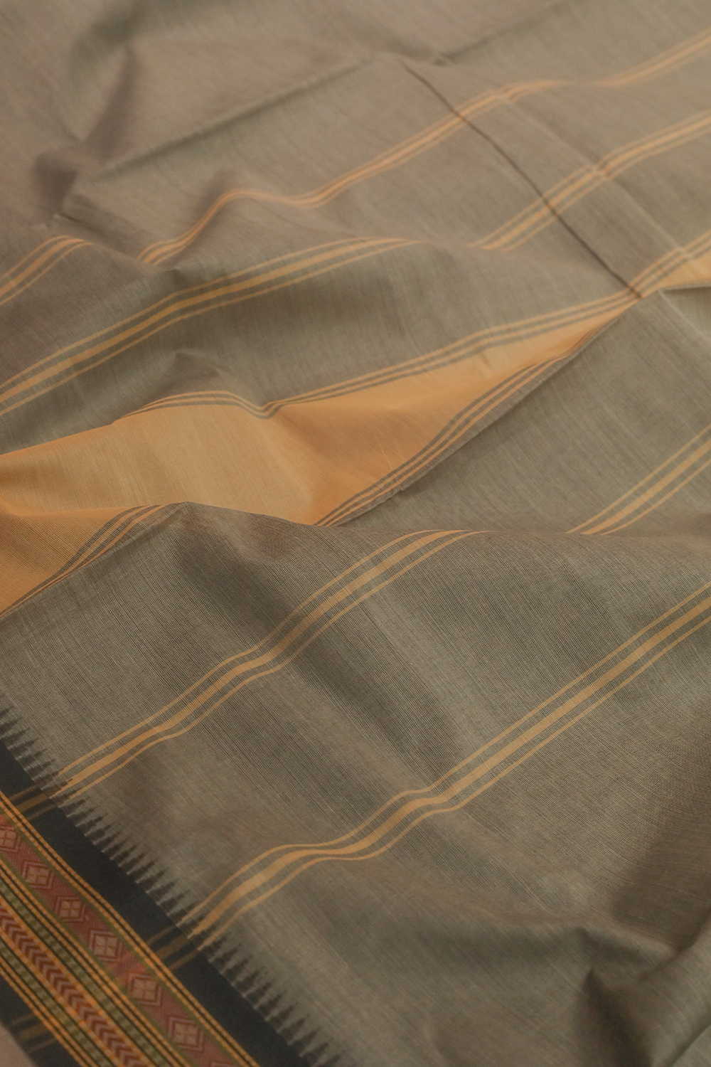 Thread Border with Grey Kanchipuram Cotton saree - Image 3