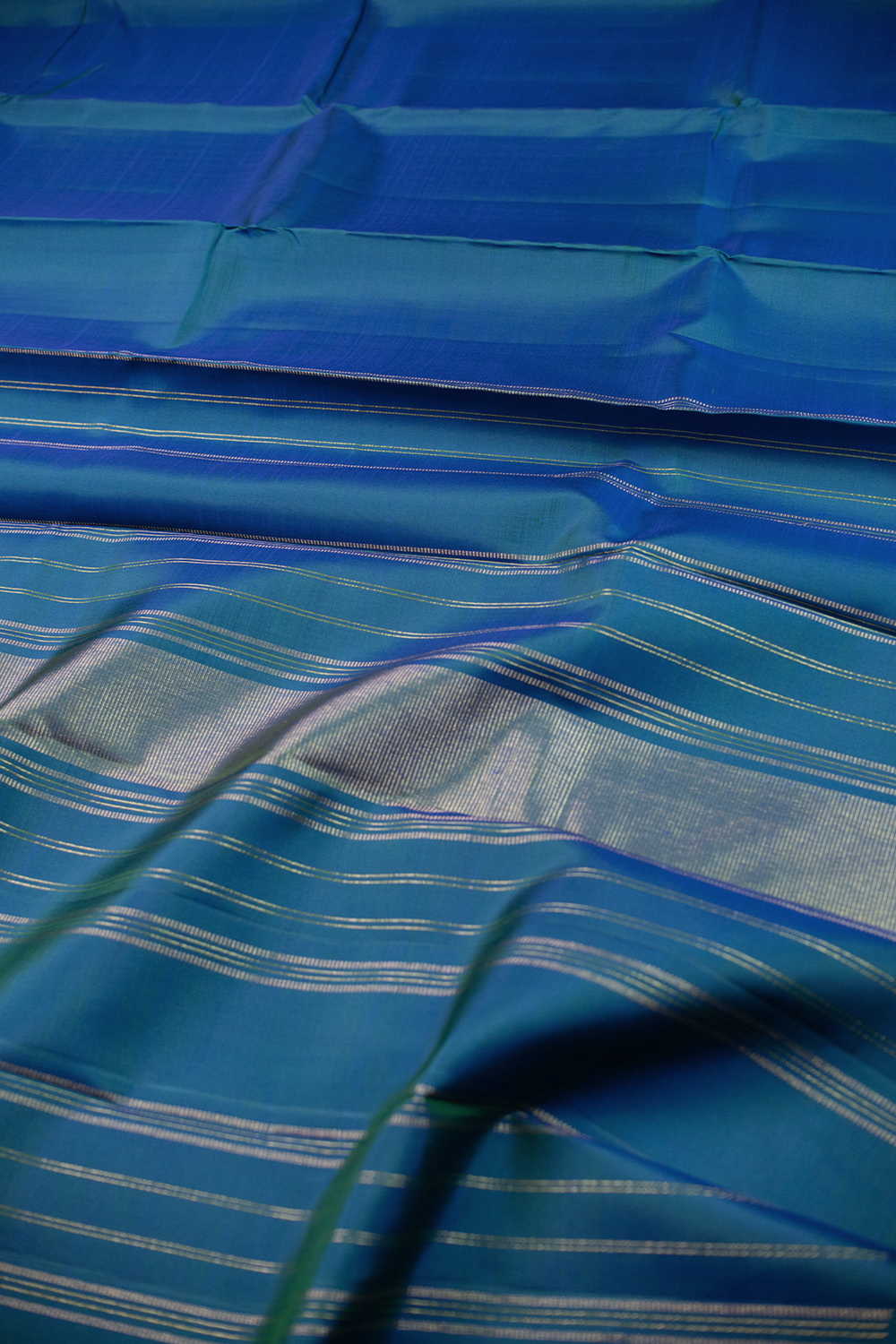 Royal Blue Kanchipuram Silk saree - Image 3