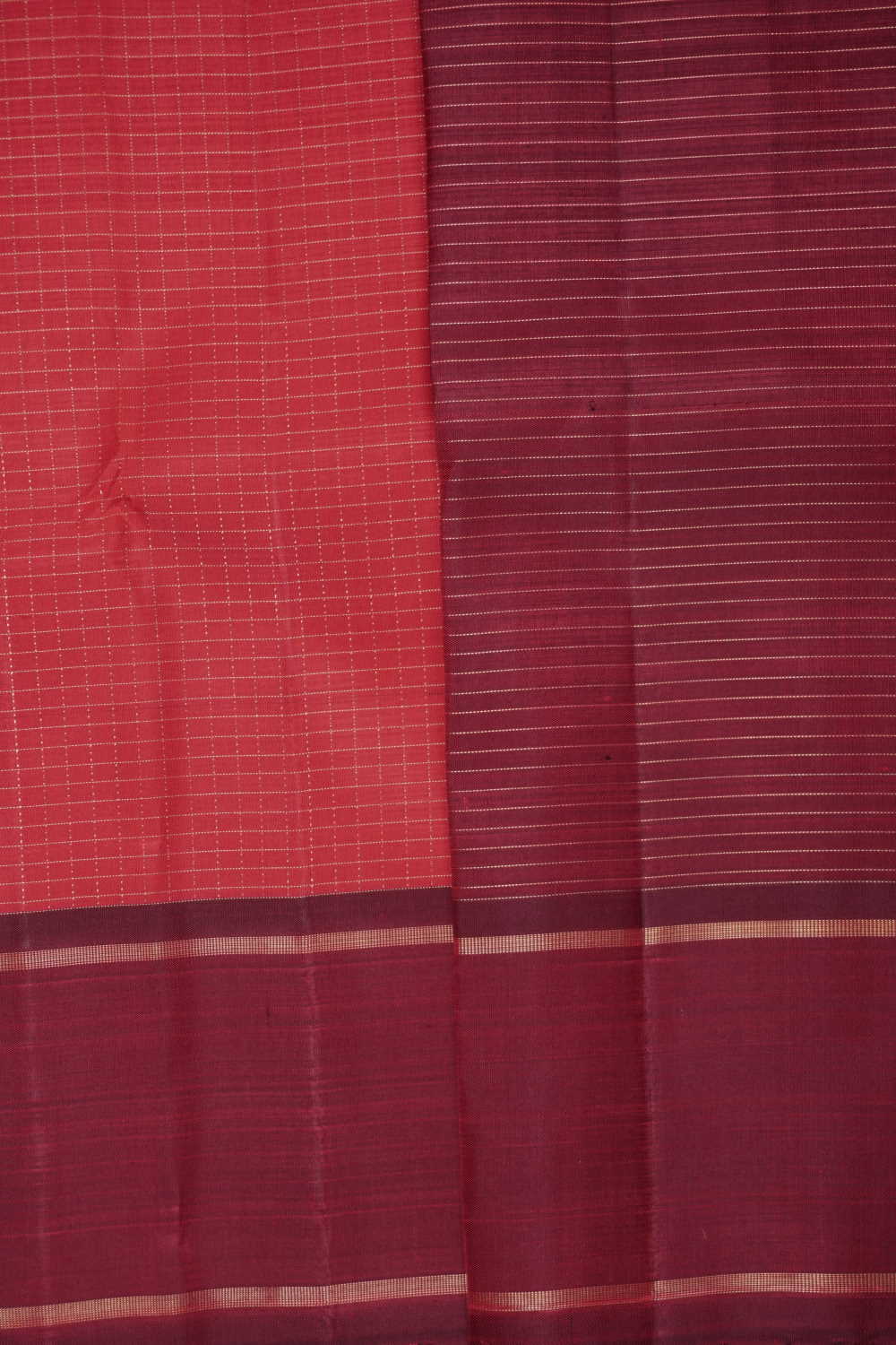 Zari Checks on Red Kanchipuram Silk Saree - Image 4