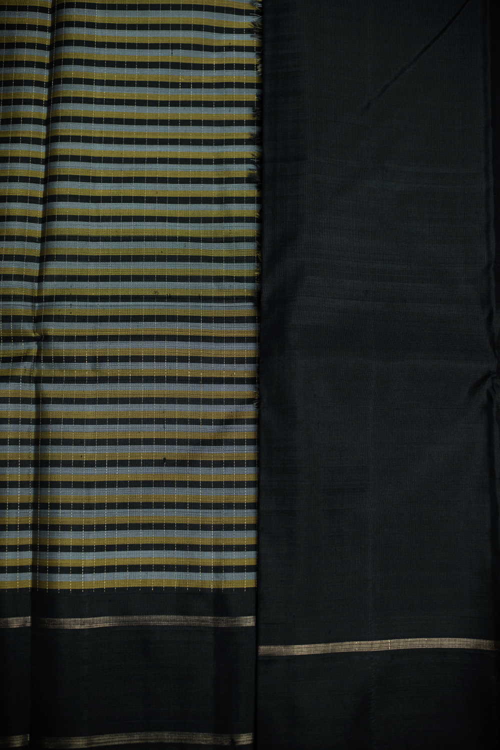 Tri Colored Checks Kanchipuram Silk saree - Image 4