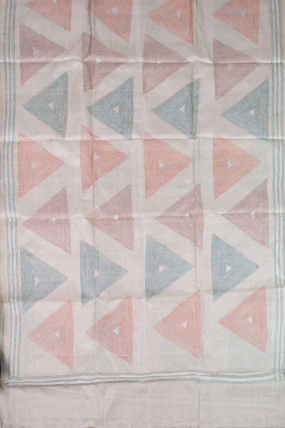 Triangle Pattern - Cream Kantha Silk Dupatta - Image 3