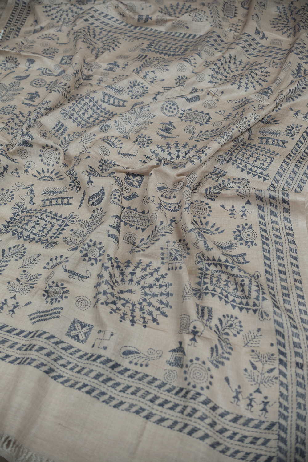 Ivory Cream Kantha Silk saree - Image 3