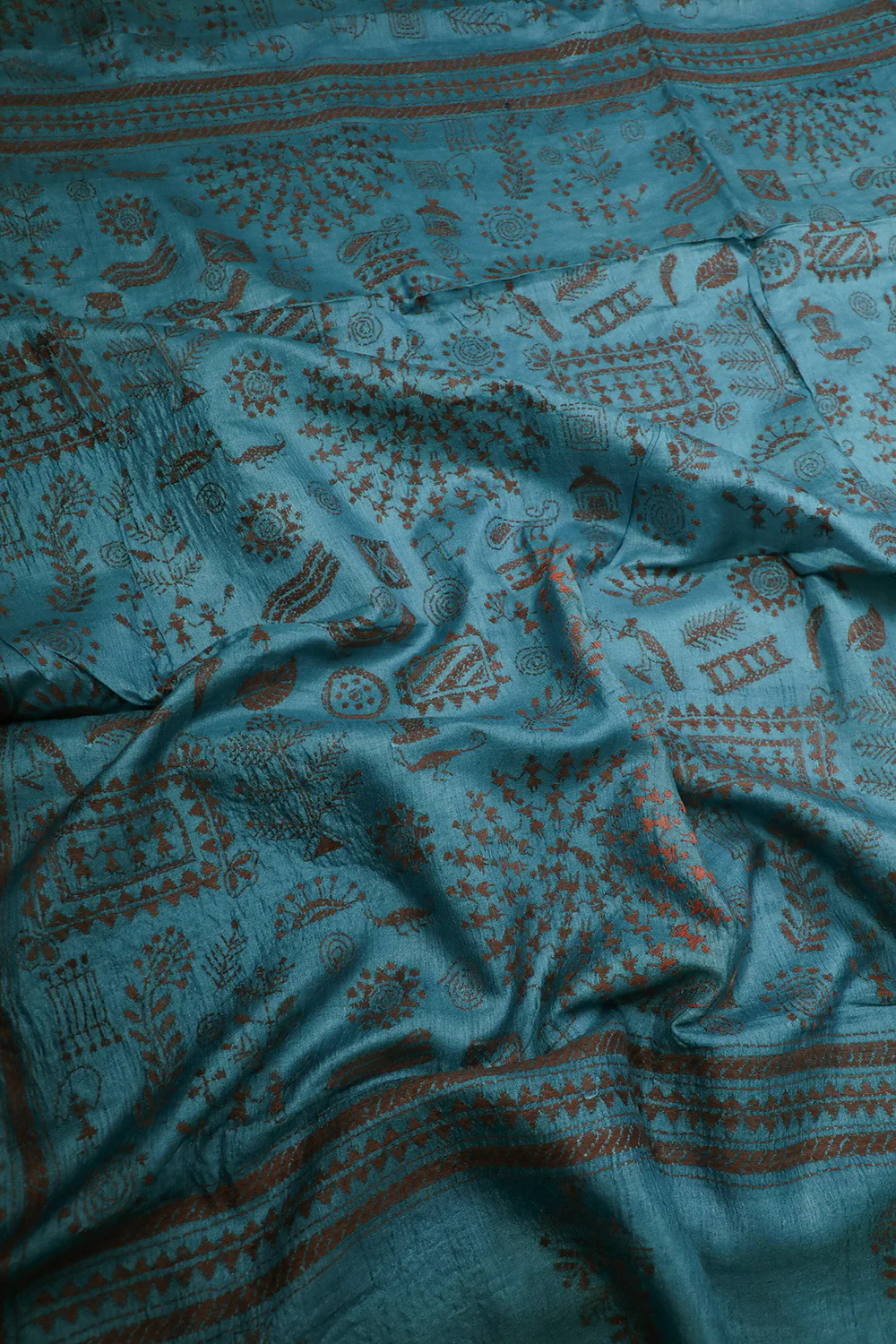 Blue with Maroon Motifs Kantha Tussar Silk Saree - Image 3
