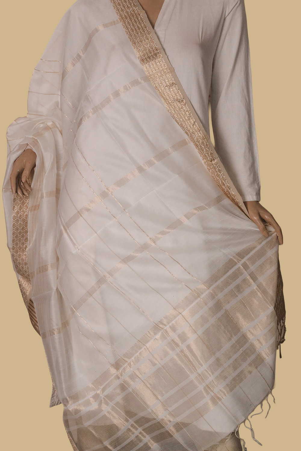 Zari Border on Cream Maheshwari Tissue Dupatta - Image 2