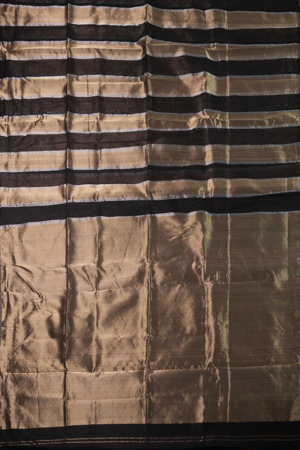 Black & Bronze Symphony Maheshwari Silk Cotton saree - Image 2