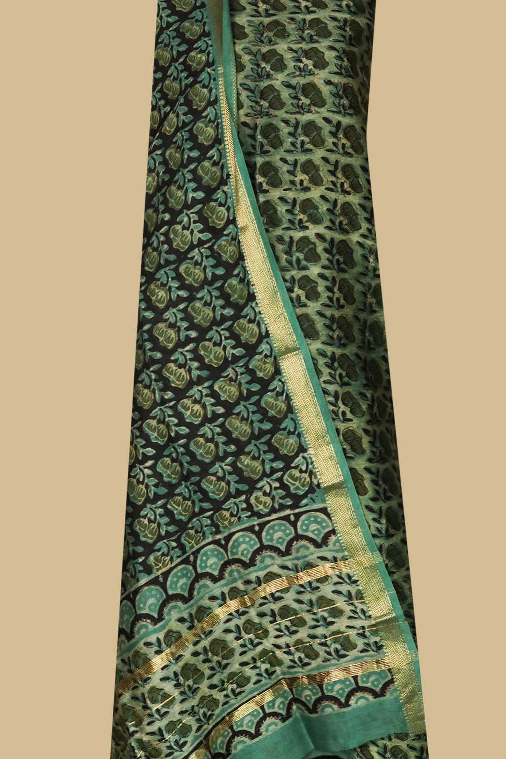 Faded Green Maheshwari Silk Cotton Suit - Image 2