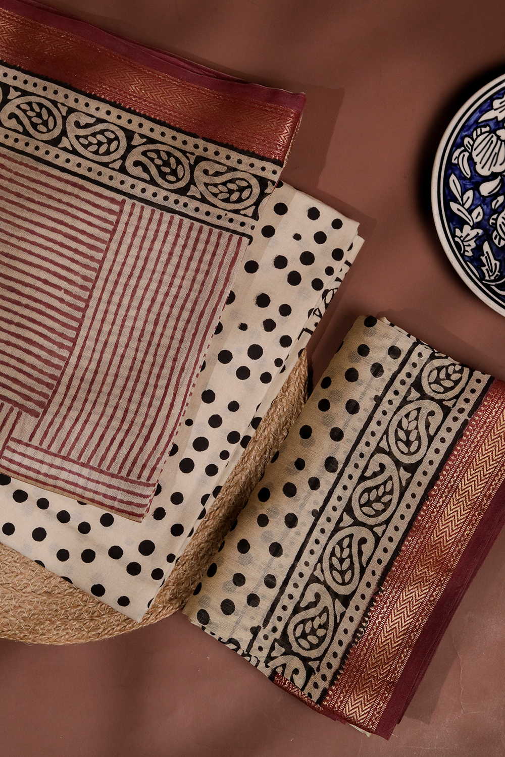 Maroon Stripes on Cream Maheshwari Silk Cotton Suit - Image 2