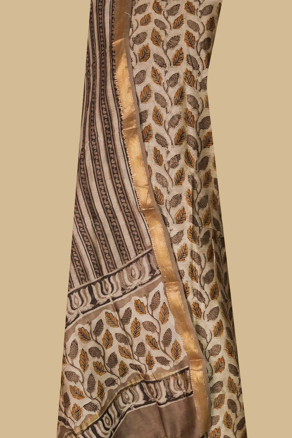 Leafy patterns Maheshwari Silk Cotton Suit
