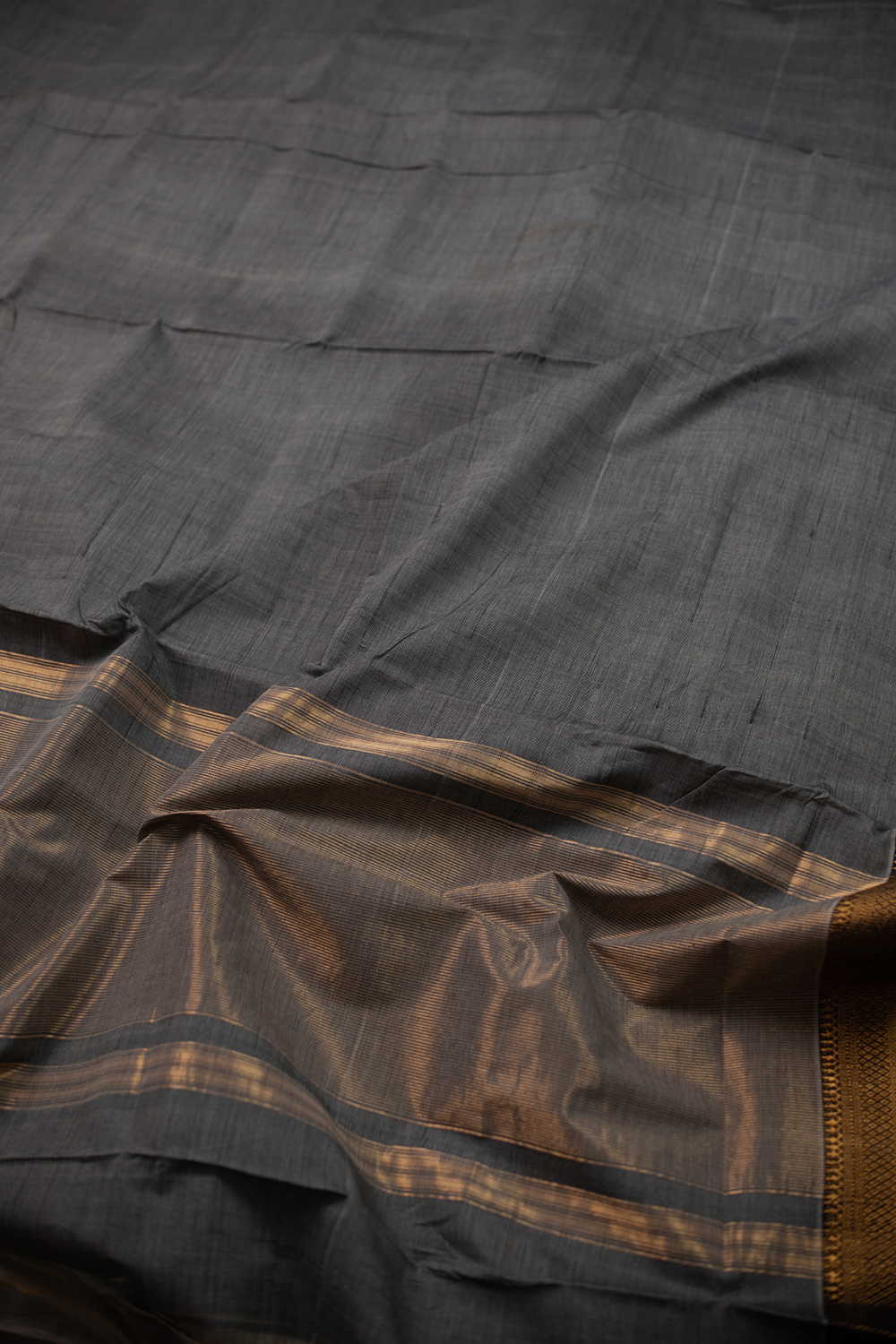 Grey Mangalagiri Cotton Saree - Image 3
