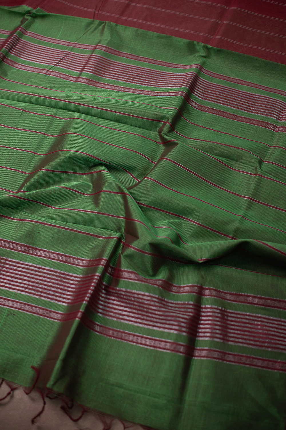 Classic Maroon Mangalagiri Silk Cotton saree - Image 3