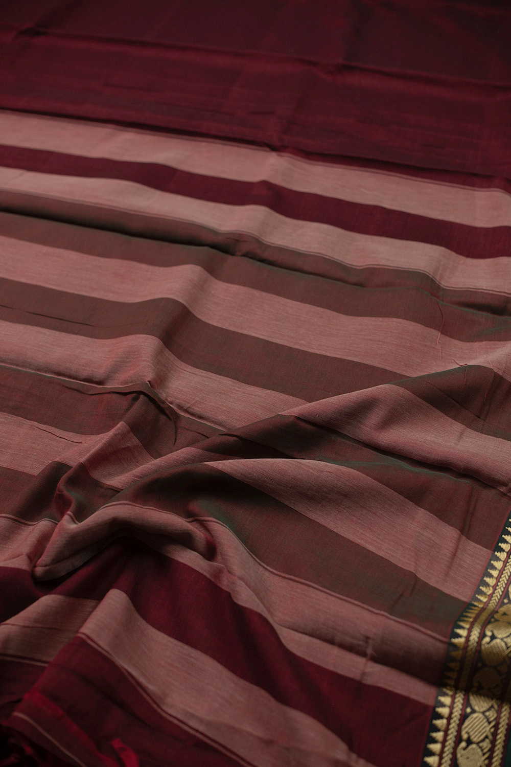 Burgundy Maroon Narayanpet Cotton saree - Image 3