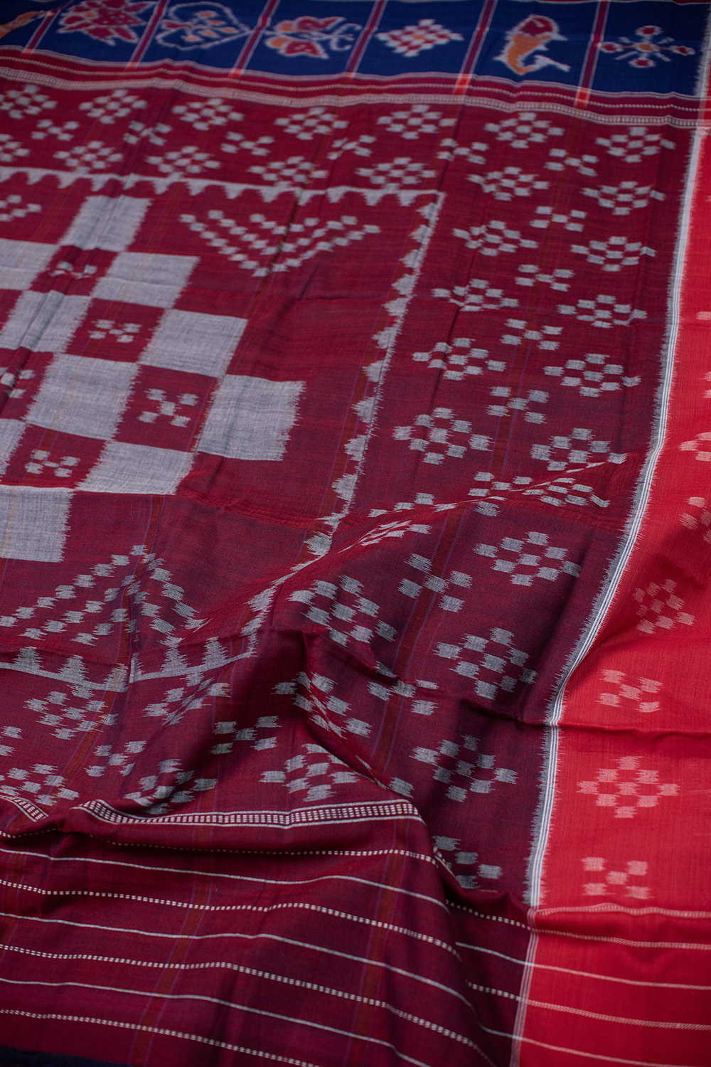 Blue Shaded Orissa Ikat Cotton saree - Image 3