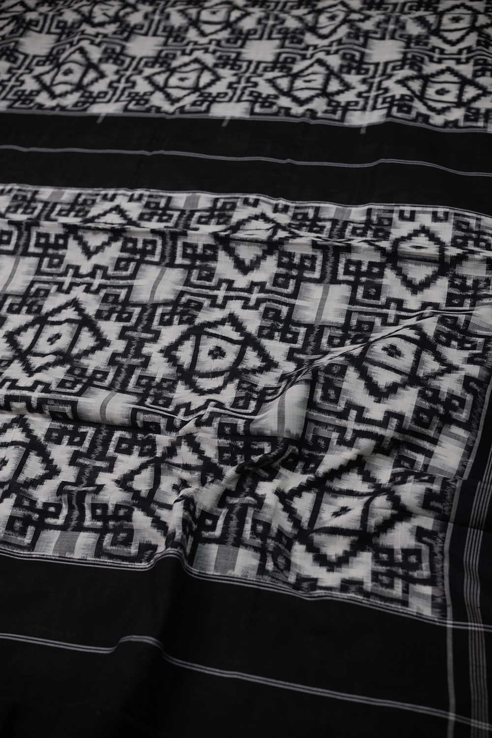 Midnight Mosaic Telia Rumal Cotton Saree - Image 3