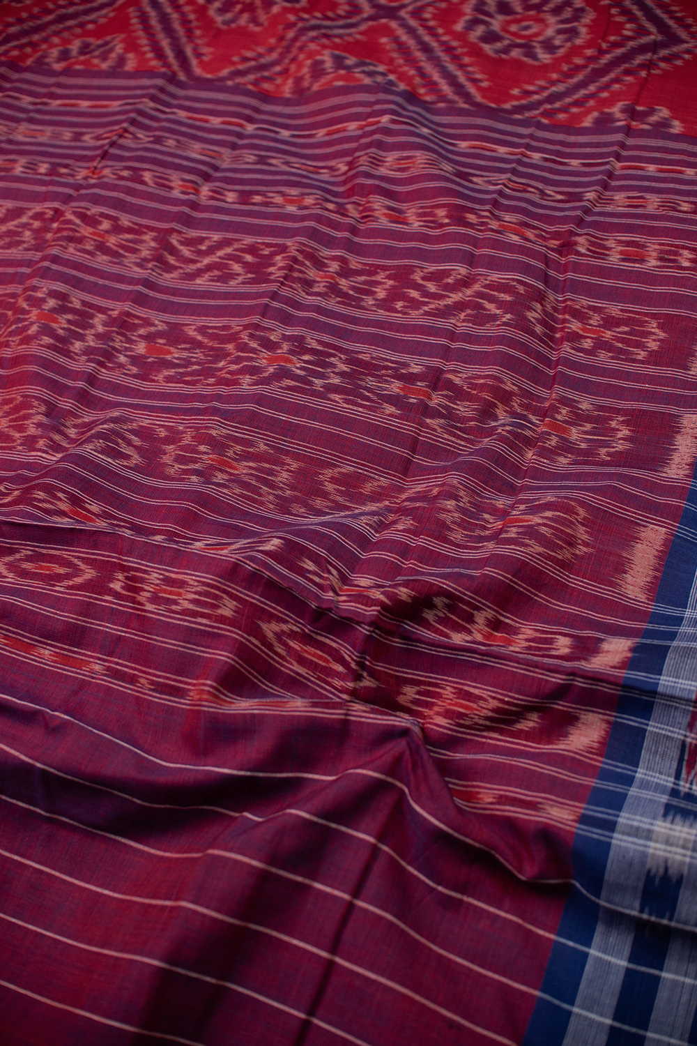 Red Shaded Orissa Ikat Cotton saree - Image 3