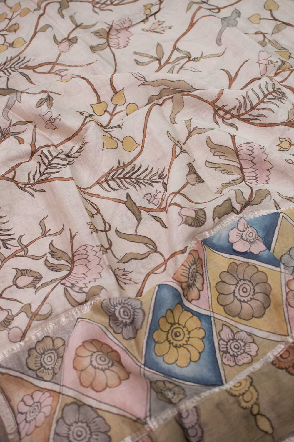 Cream Floral Painted kalamkari Silk Cotton Dupatta - Image 2