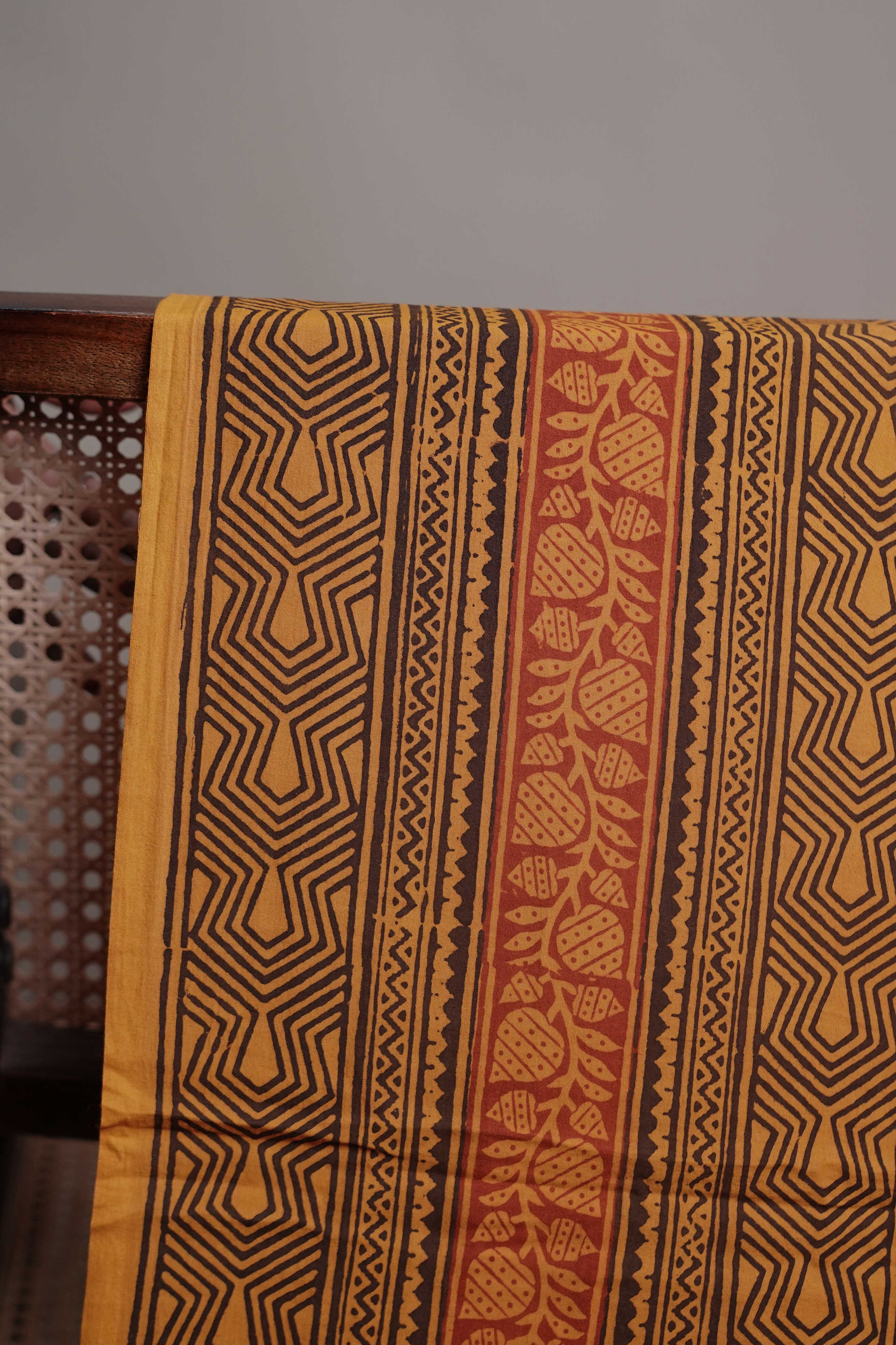 Patterned Bagh Cotton Fabric - 1m - Image 2