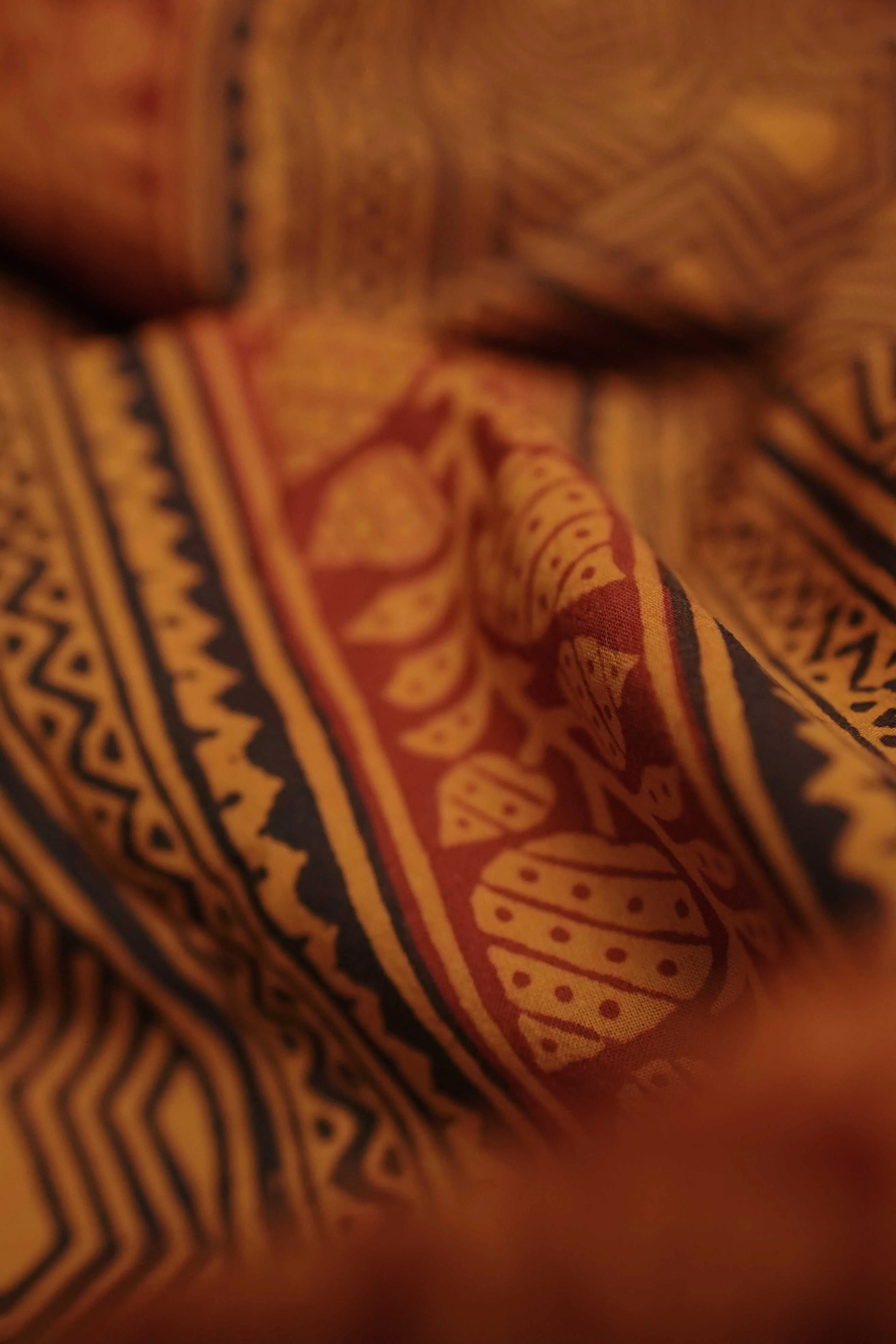 Patterned Bagh Cotton Fabric - 1m - Image 3