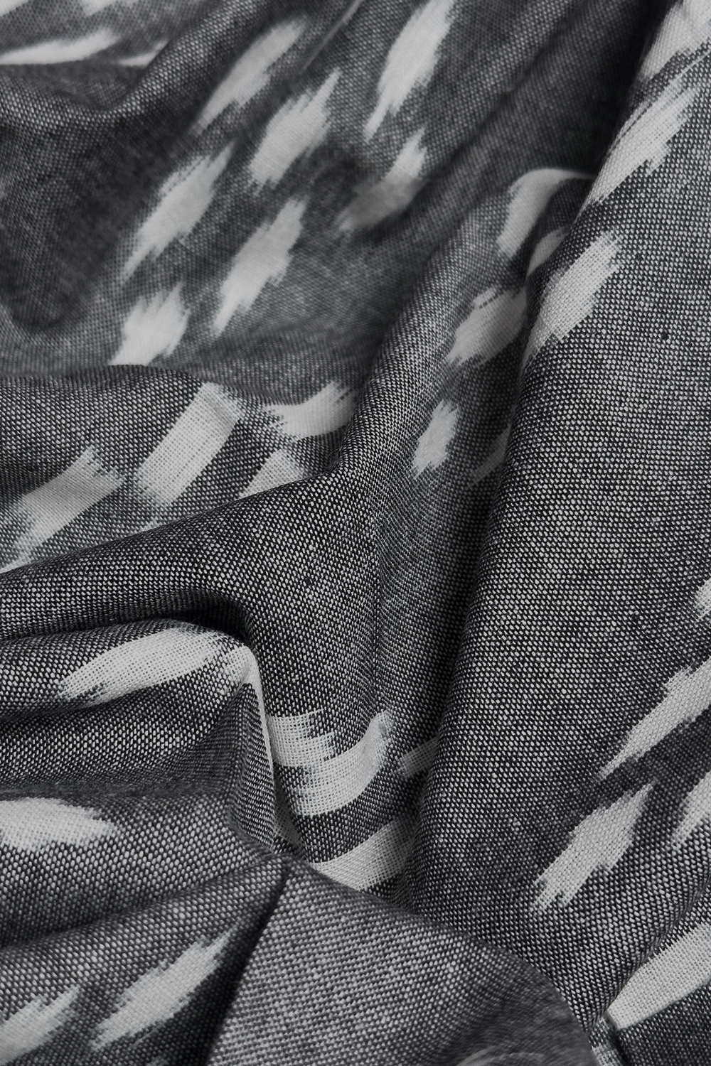 Cream Butta - Ash Grey Ikat Cotton Fabric - 0.5m - Image 3