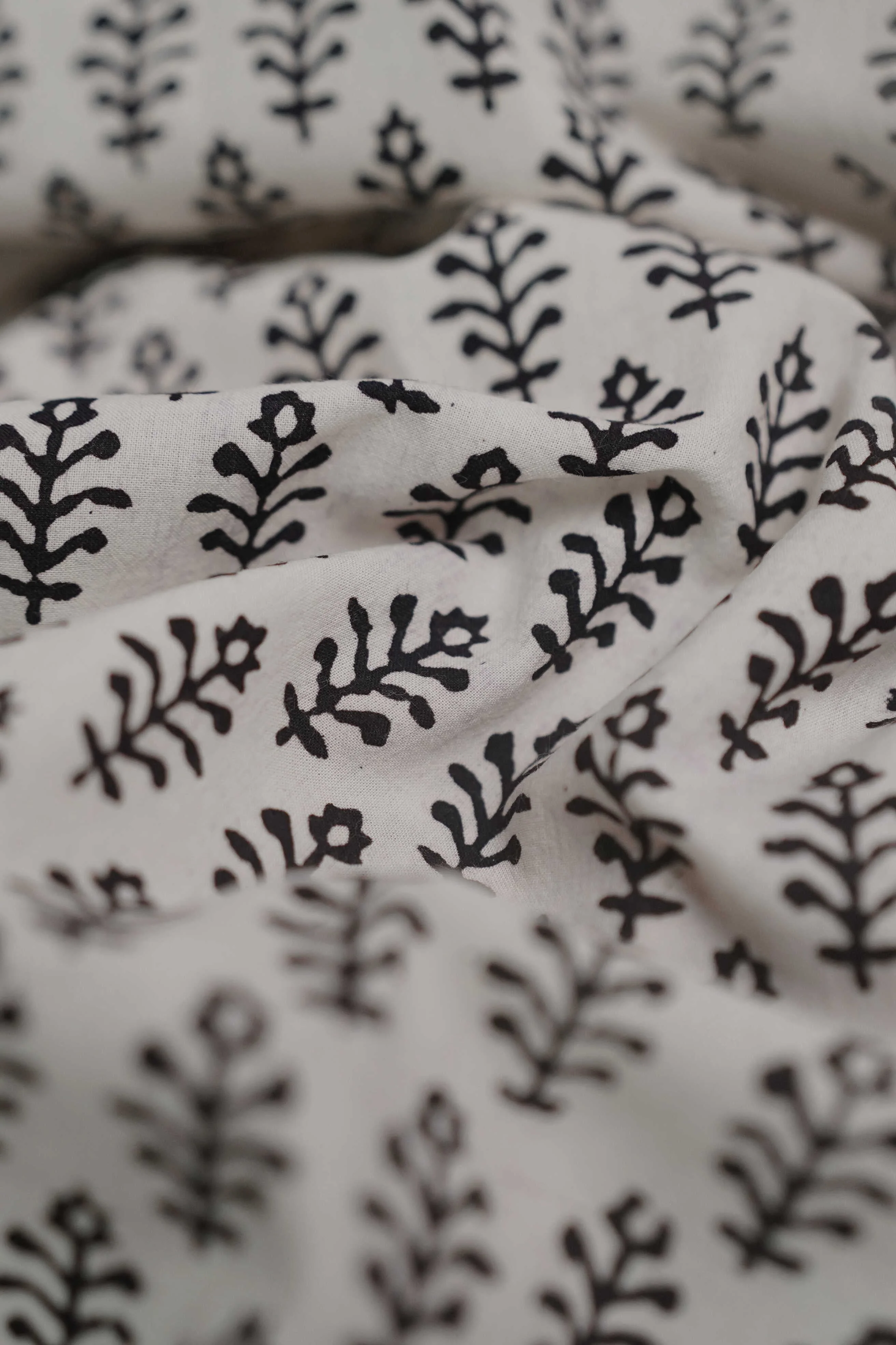 Cream with Black Florets Bagh Cotton Fabric - 0.55m - Image 2