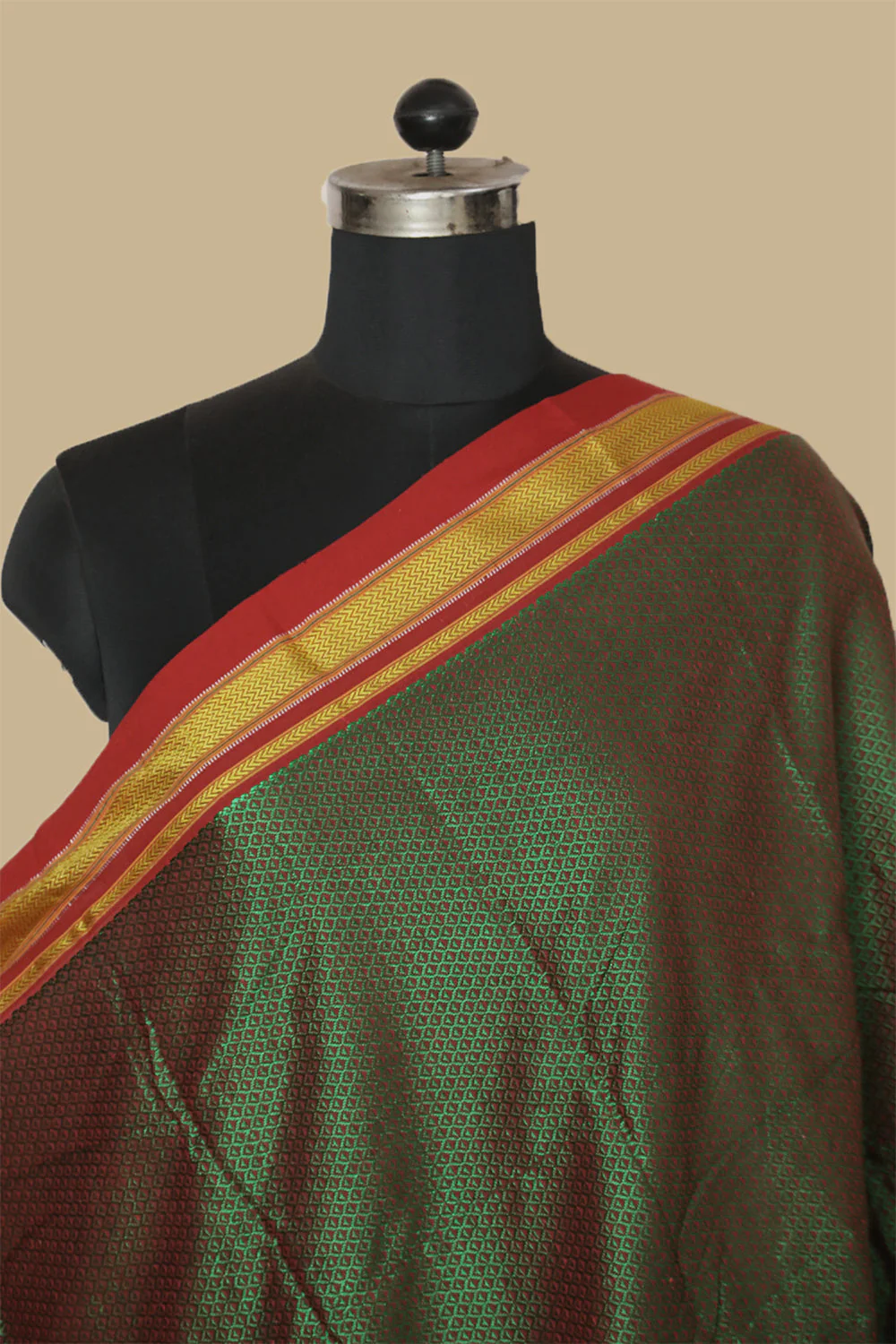 Dual-Shaded Green with Red Khun Fabric - 1.6m - Image 3