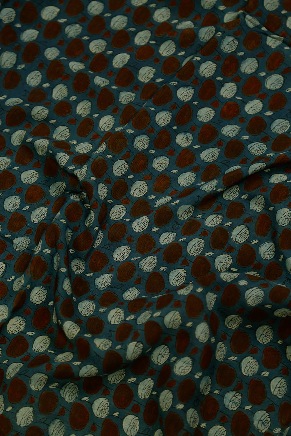 Roses on Indigo Block Printed Viscose Silk Cotton Fabric - 0.55m - Image 2