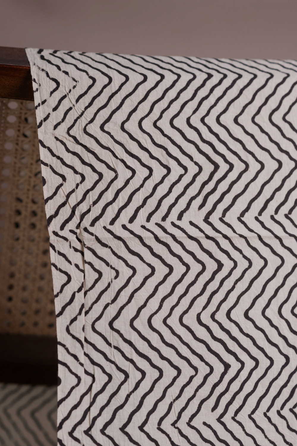 Chevron on Cream Ajrak Cotton Fabric - 0.9m - Image 2