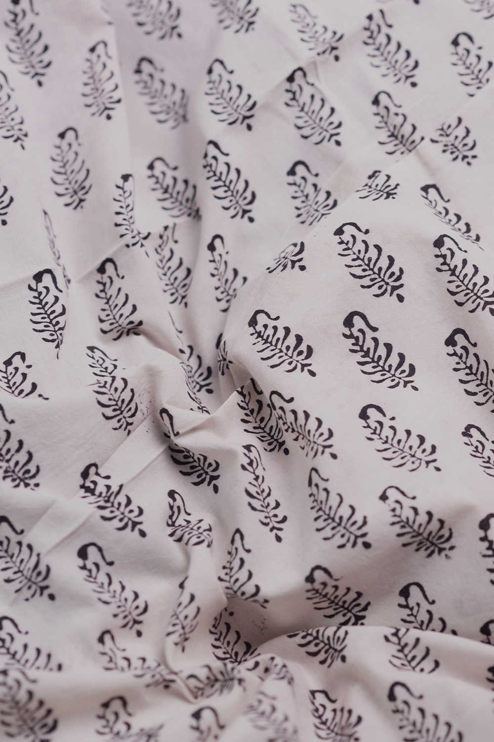 Snow Cream Bagh Cotton Fabric - 0.5m - Image 3