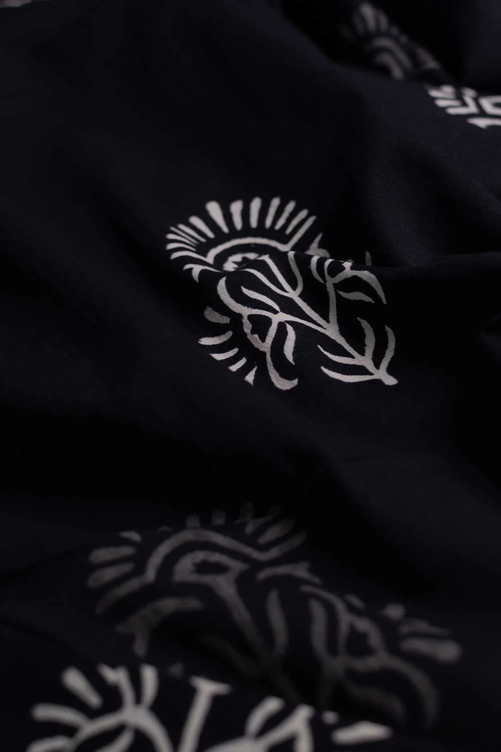 Grey & Cream Butta on Black Bagru Cotton Fabric - 1.4m - Image 2