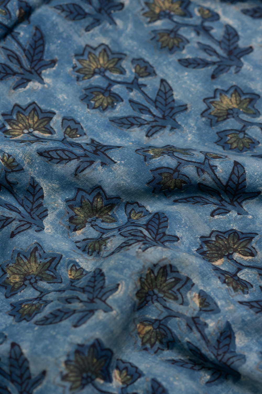 Floral Butta Dabu Cotton Fabric-1.75 m - Image 3