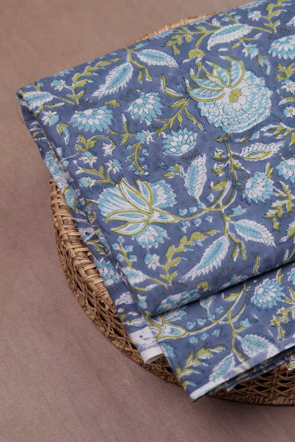 Floral Breeze Sanganeri Cotton Fabric-0.8 m - Image 3