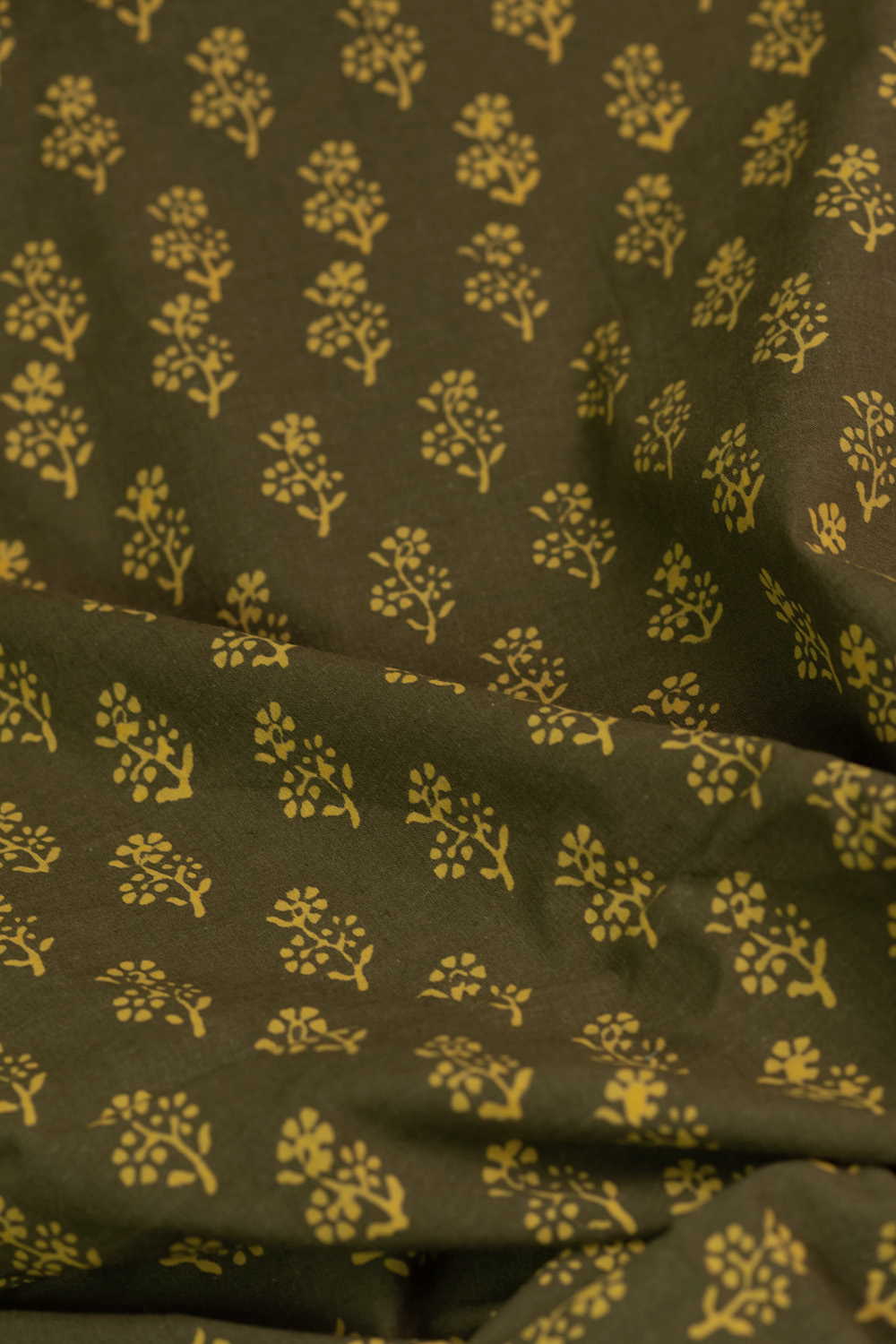 Florets - Green Kutch Cotton Fabric - 2m - Image 3