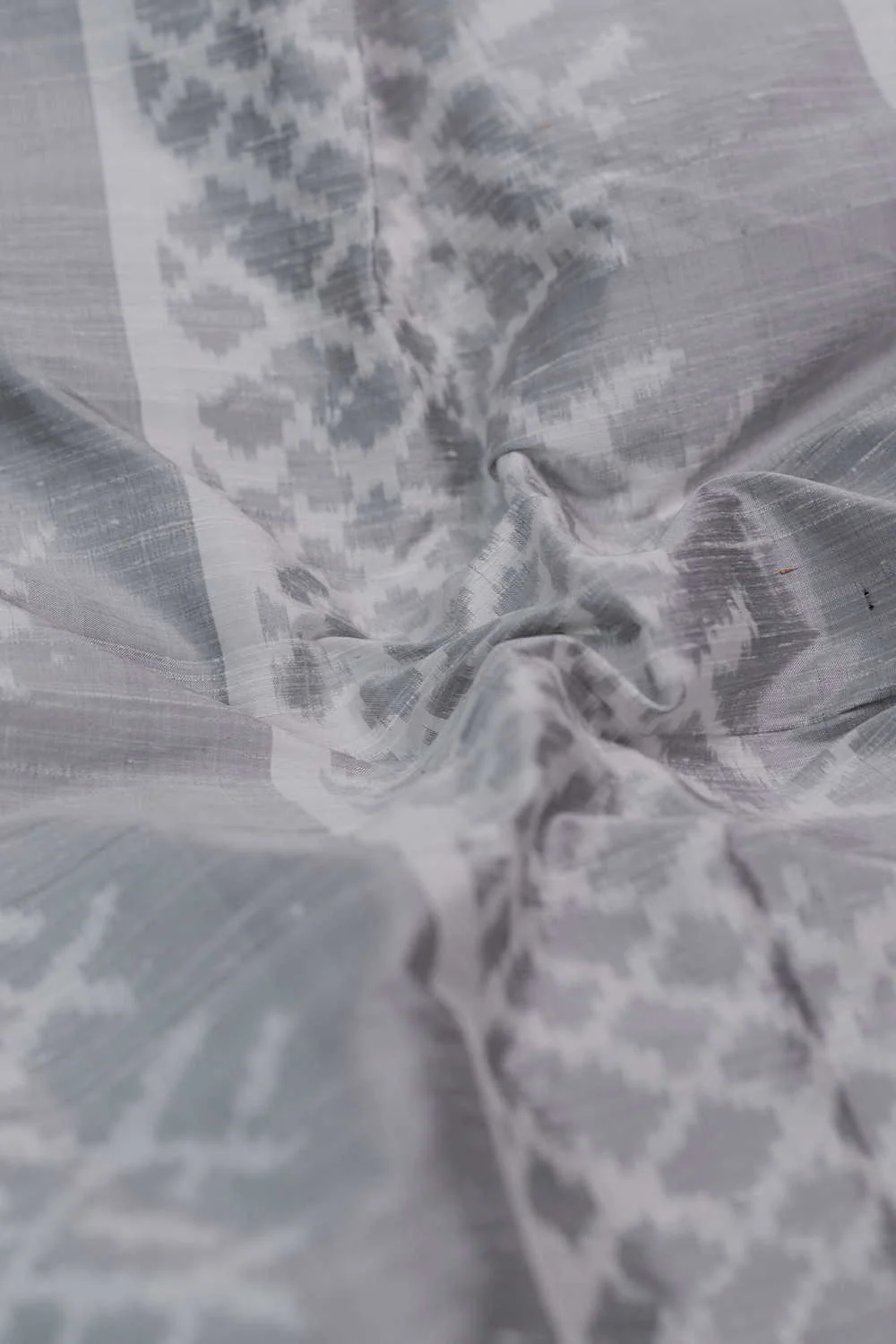 Snow Cream Ikat Raw Silk Fabric - 0.5m - Image 3