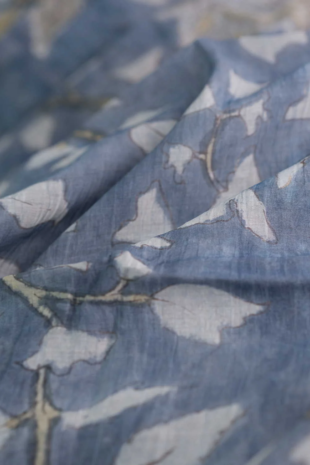Faded Grey Painted kalamkari Mul Chanderi Silk Cotton Fabric - 0.55m - Image 3
